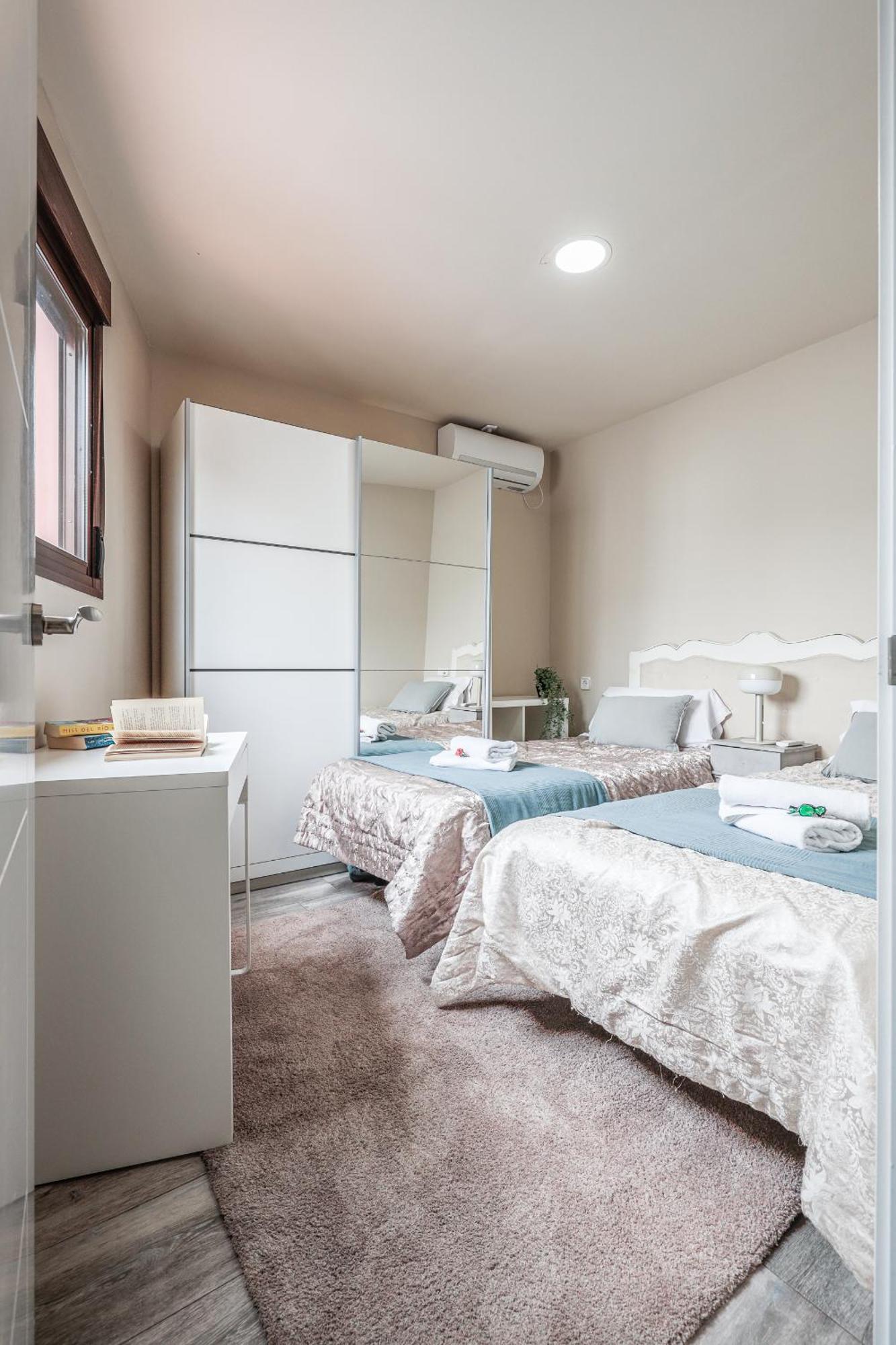 Fantastico Atico 2 Hab Y Gran Terraza Privada Apartment เซบีญา ภายนอก รูปภาพ